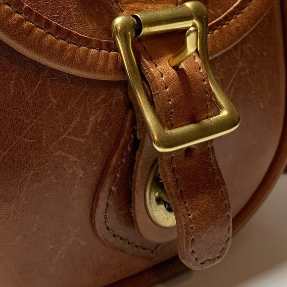 J.W. Hulme Leather Legacy Crossbody Handbag - Picture 5 of 15
